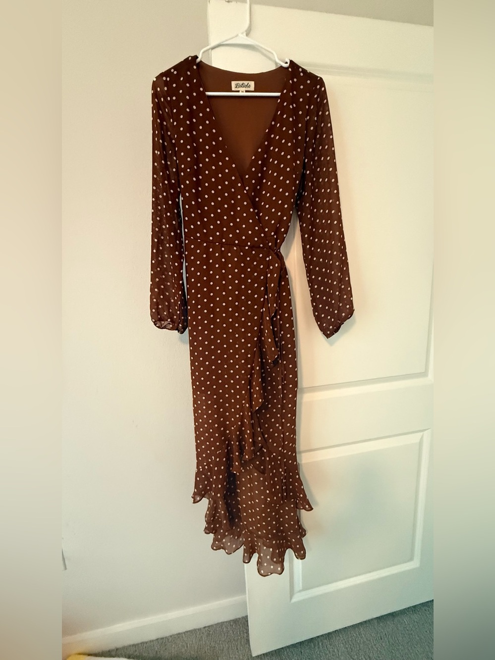 Listicle Terracotta Brown Polka Dot Ruffle Wrap Midi Dress Size Medium M🩷 - Picture 2 of 10